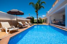 Villa em Albufeira - Villa Laguna