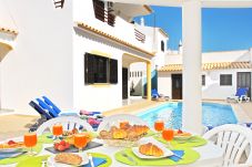 Villa em Albufeira - Villa Ibiza
