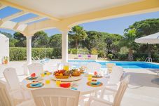 Villa em Almancil - Villa Tulum