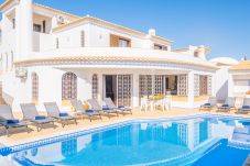 Villa em Albufeira - Villa Molucas