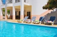 Villa em Albufeira - Villa Nespereira