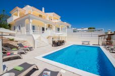 Villa em Galé - Villa Casa Castelo