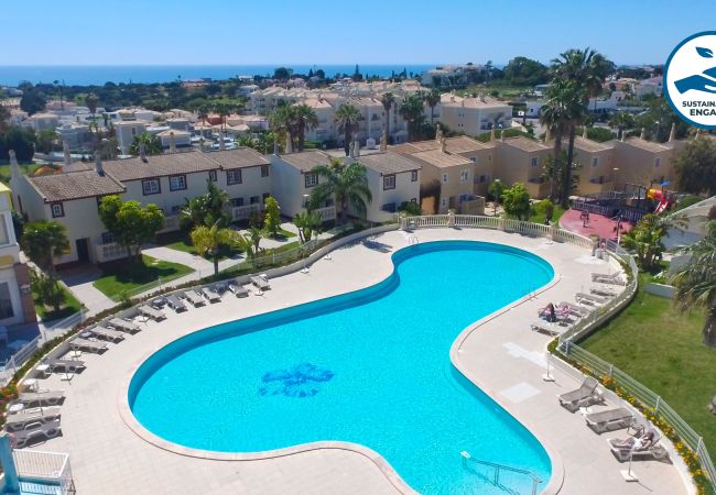 Casa geminada em Albufeira - Townhouse Cayman