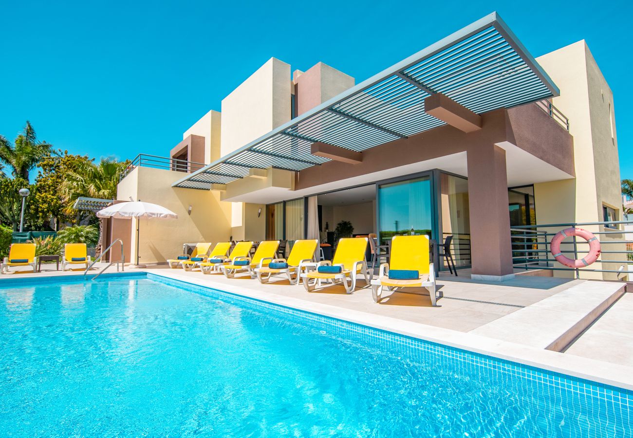 Villa in Armação de Pêra - Villa Bahamas