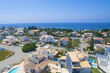 Villa in Albufeira - Villa Moorea