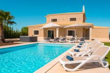 Villa in Carvoeiro - Villa Paradise