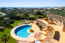 Villa in Albufeira - Villa Eagles Nest