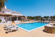 Villa in Albufeira - Villa Serena