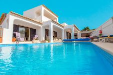 Villa in Albufeira - Villa Thai