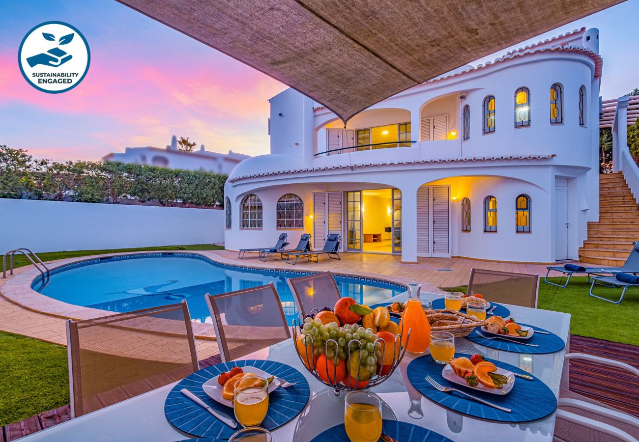 Villa in Armação de Pêra - Villa Seven Seas