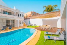 Villa in Armação de Pêra - Villa Seven Seas